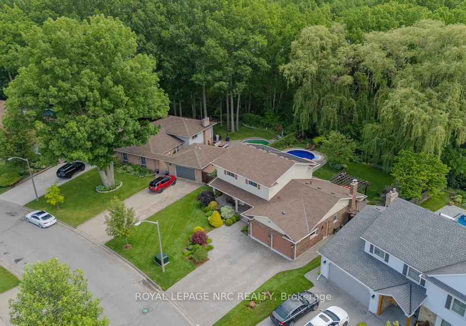 22-bulter-crescent-st-catharines-ontario-x13454804