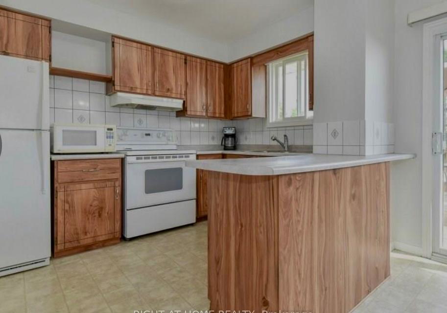 113-southwood-drive-kitchener-ontario-x13454970