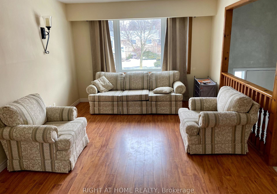 113-southwood-drive-kitchener-ontario-x13454970