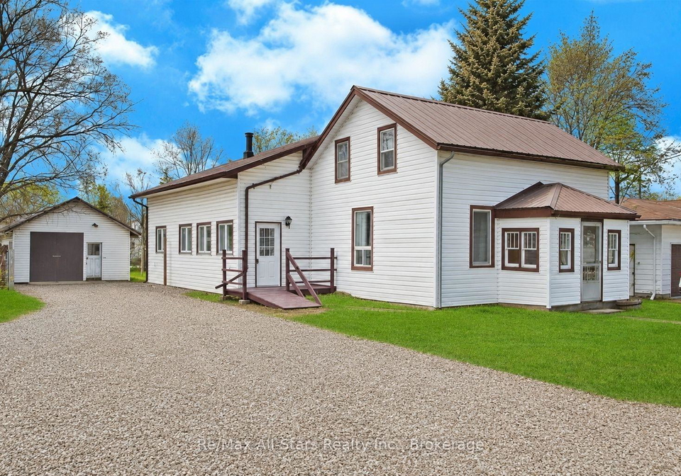 40-elliot-street-kawartha-lakes-ontario-x13455108
