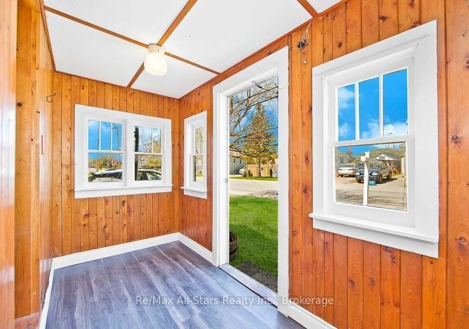 40-elliot-street-kawartha-lakes-ontario-x13455108
