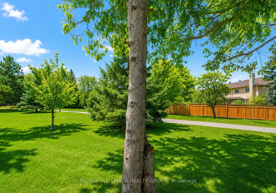 110-hunters-glen-crescent-ottawa-ontario-x13455154