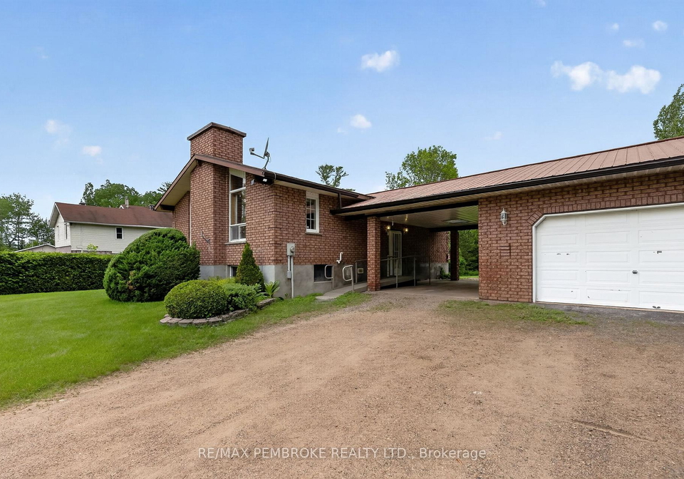 66-sandy-beach-road-laurentian-valley-ontario-x13455214