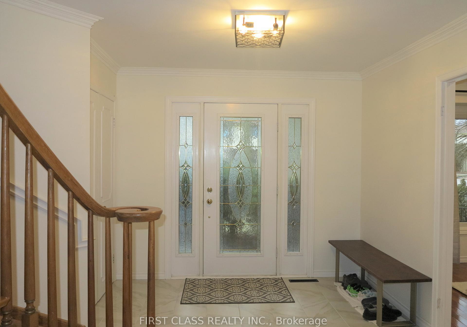 4-meridene-crescent-e-london-north-ontario-x13455284