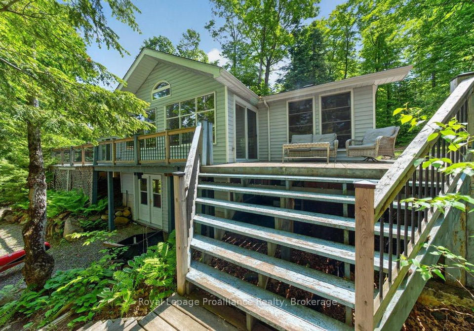 1107-peters-lane-frontenac-ontario-x13455296