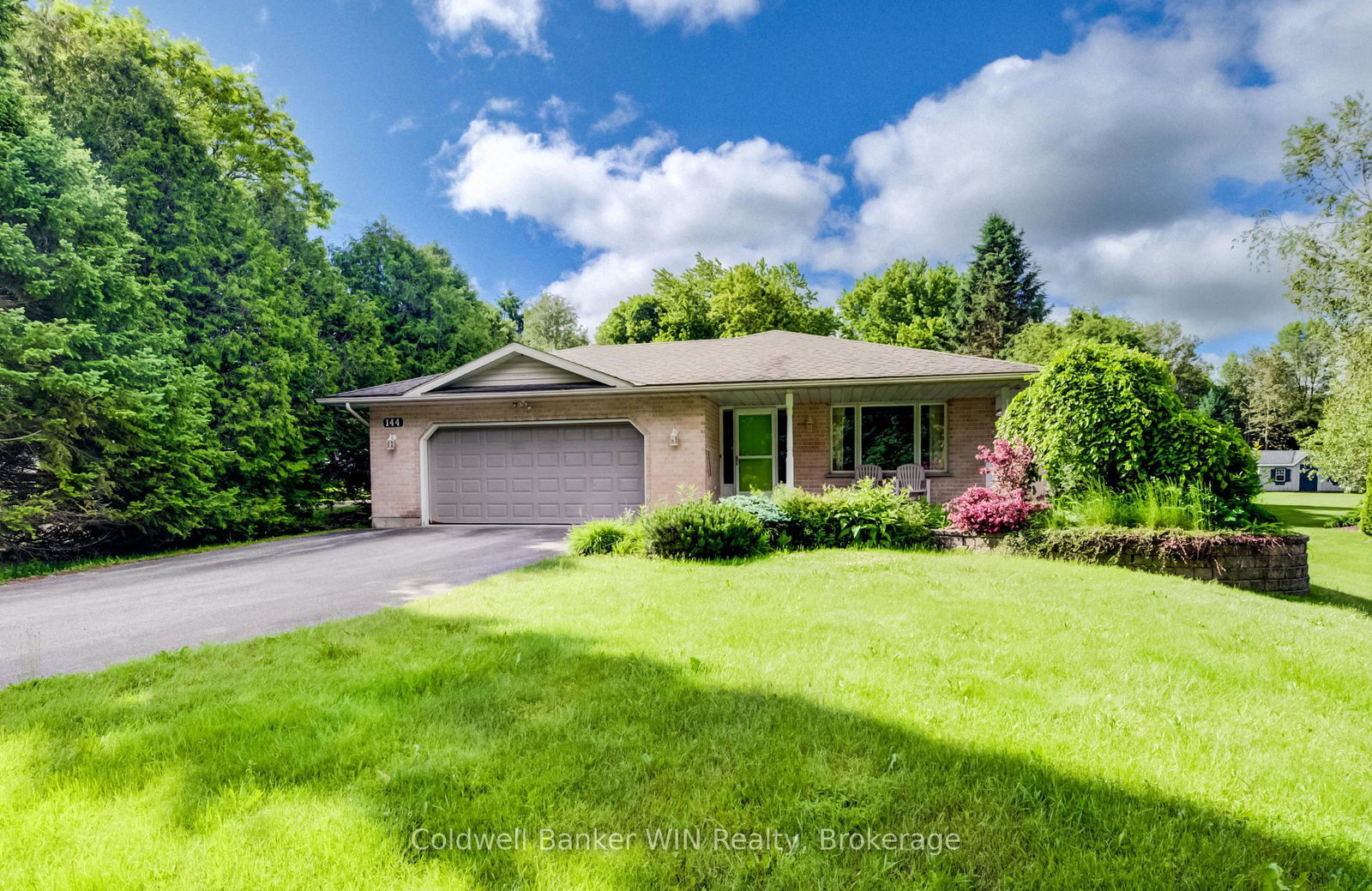 144-south-water-street-wellington-north-ontario-x13455470