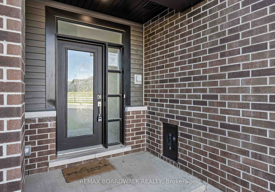 2063-caltra-crescent-ottawa-ontario-x13455656