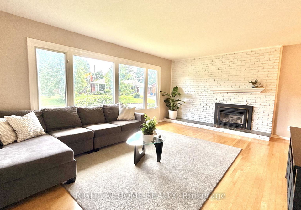 989-goren-avenue-ottawa-ontario-x13455664