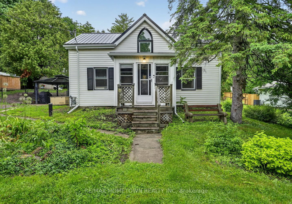 15-perth-street-elizabethtown-kitley-ontario-x13455676