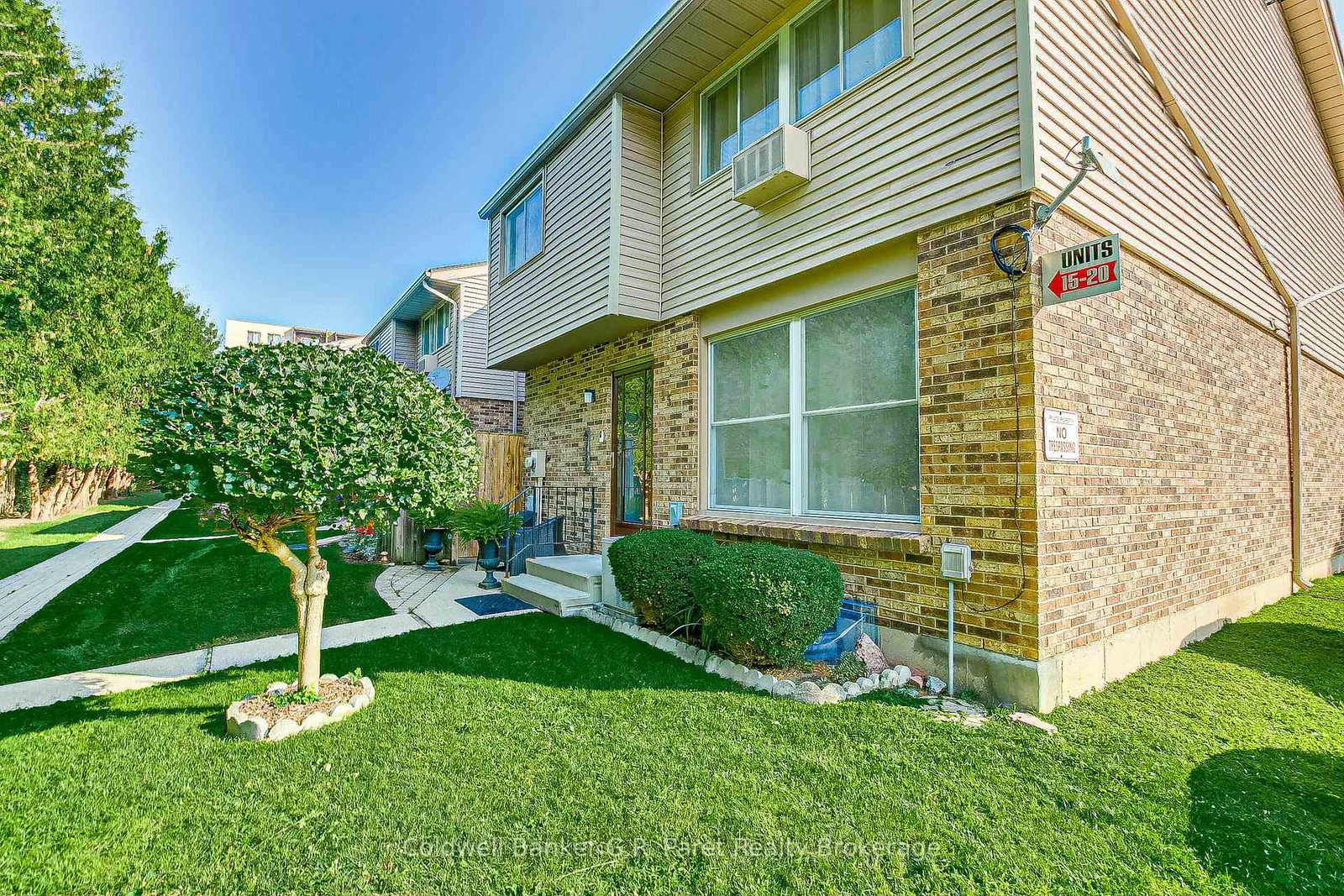 1-lamers-court-tillsonburg-ontario-x13455750