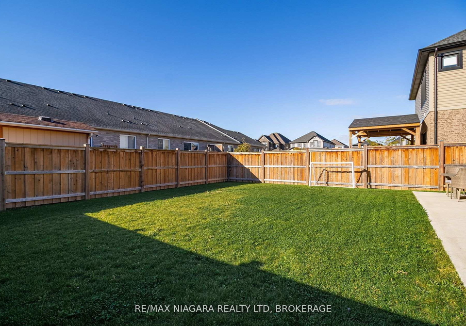 6-myrtle-street-pelham-ontario-x13455896