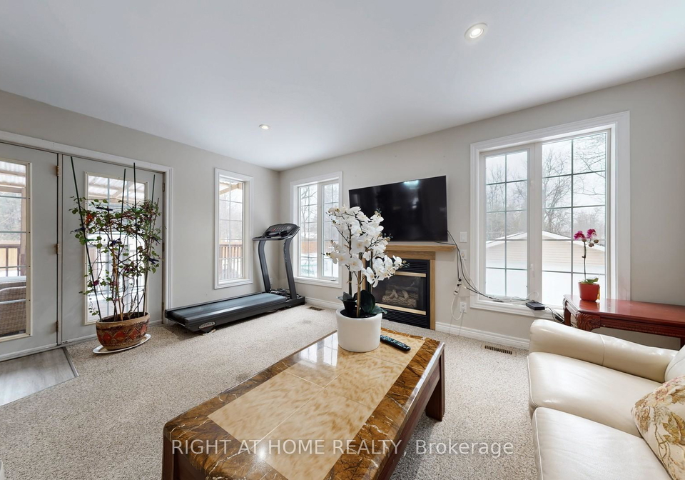 301-garner-road-e-hamilton-ontario-x13455954