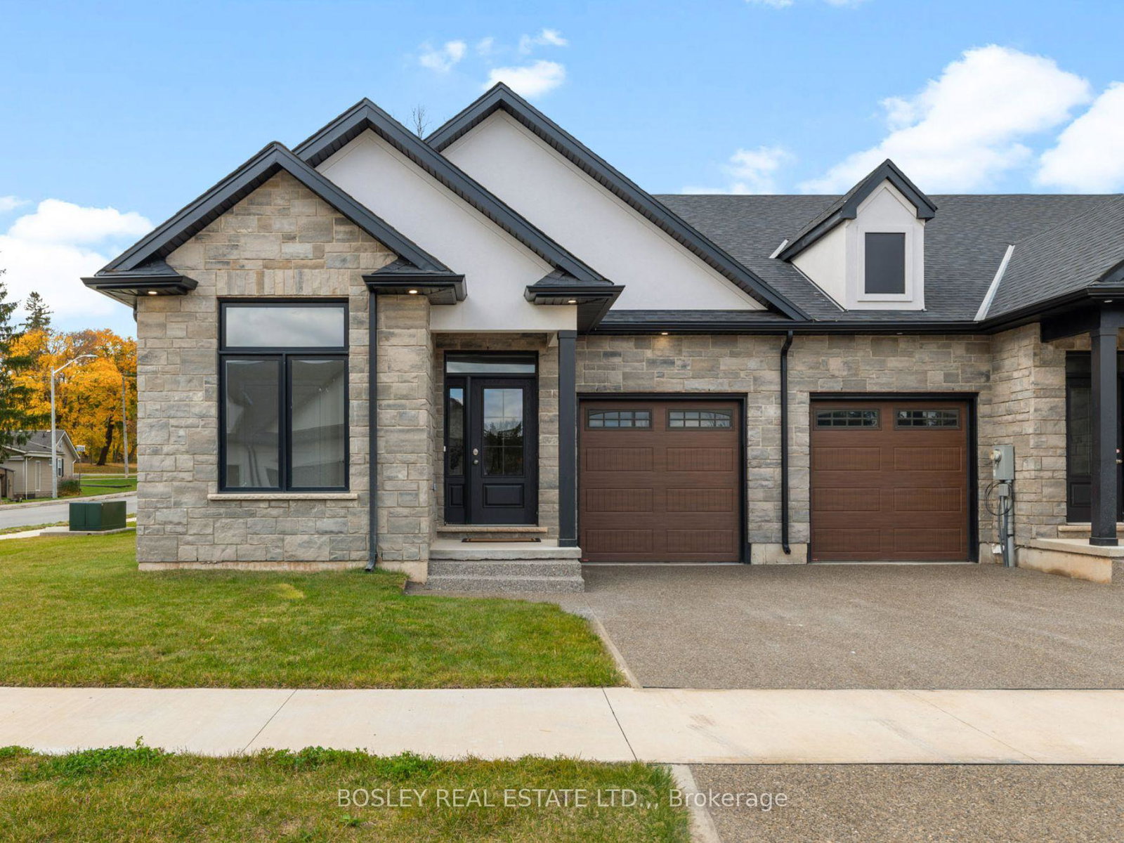 526-royal-ridge-drive-fort-erie-ontario-x13456030