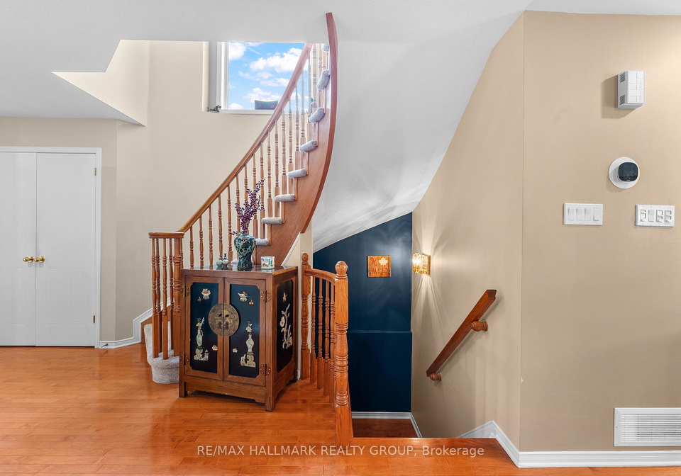 2250-silverado-crescent-ottawa-ontario-x13456044