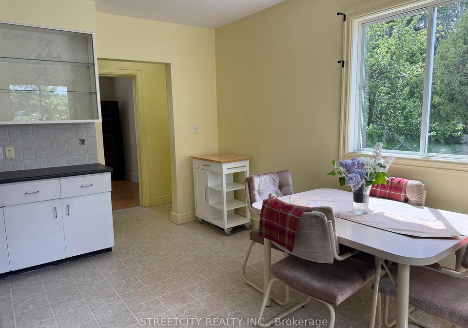4039-alice-avenue-thunder-bay-ontario-x13456090
