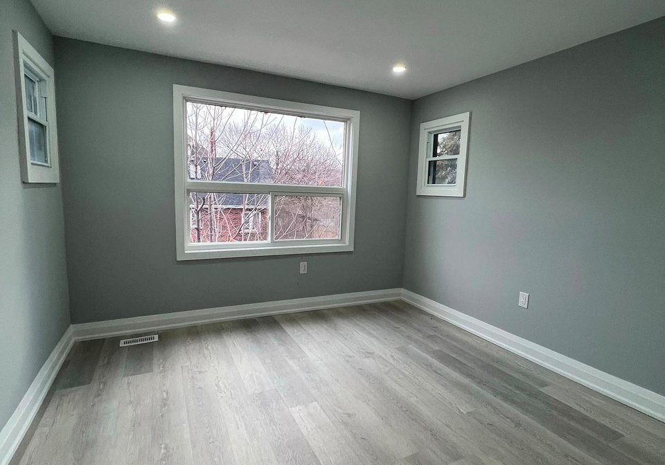 121-park-row-n-hamilton-ontario-x13456130