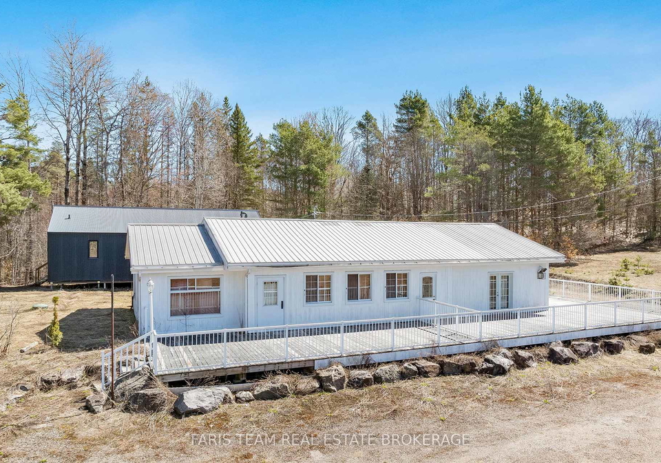 2180-2186-highway-141-muskoka-lakes-ontario-x13456278