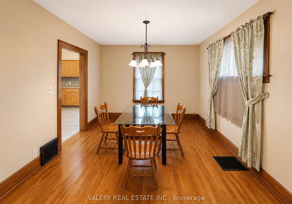 1058-moy-avenue-windsor-ontario-x13456366