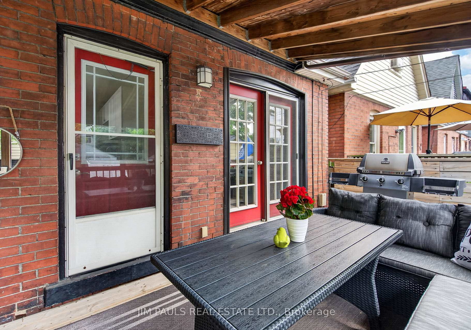 55-cameron-avenue-n-hamilton-ontario-x13456426