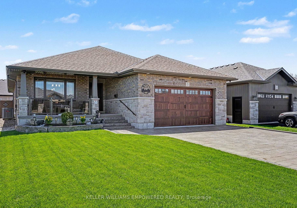 7-gavin-crescent-quinte-west-ontario-x13456576