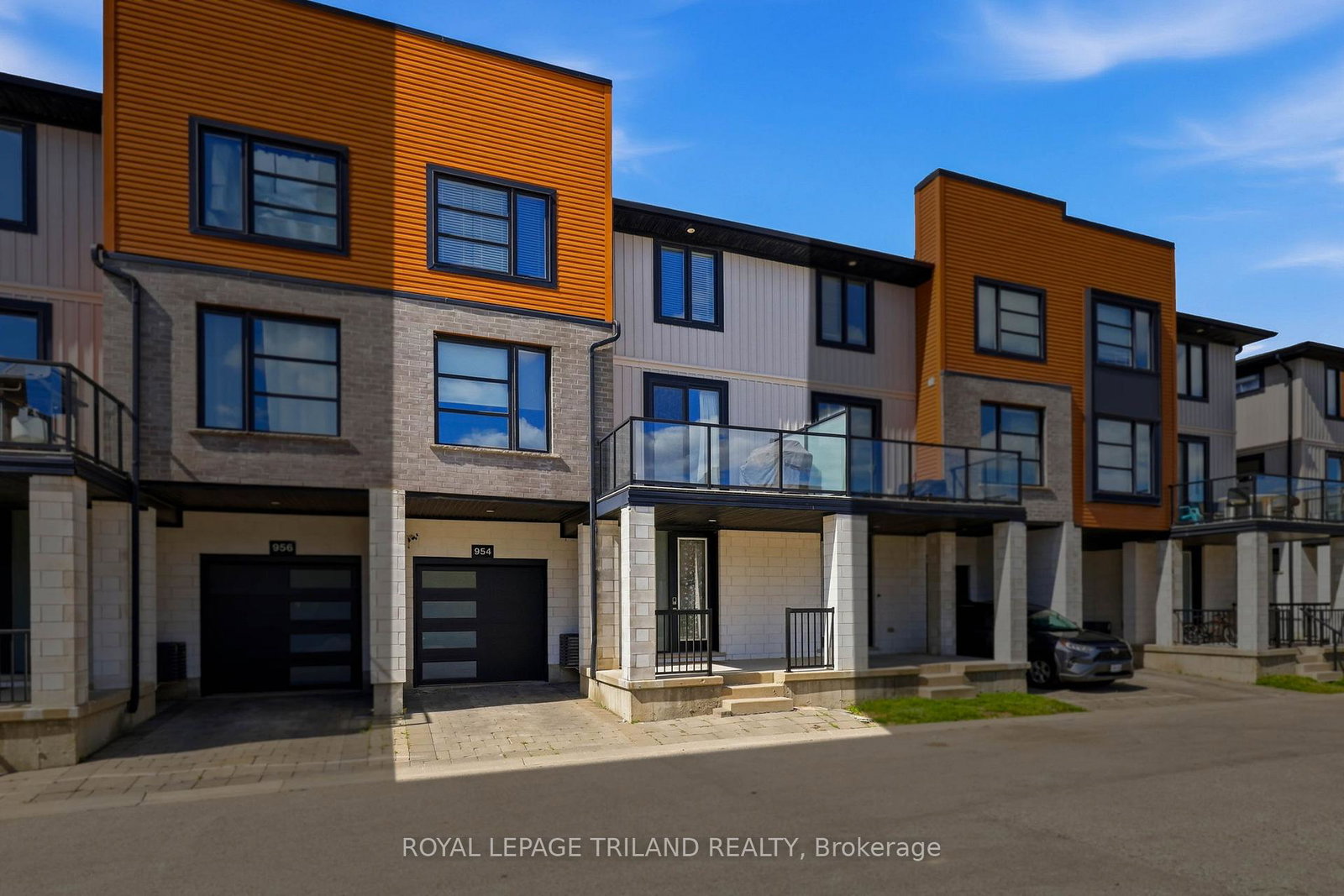 954-west-village-square-london-north-ontario-x13456632