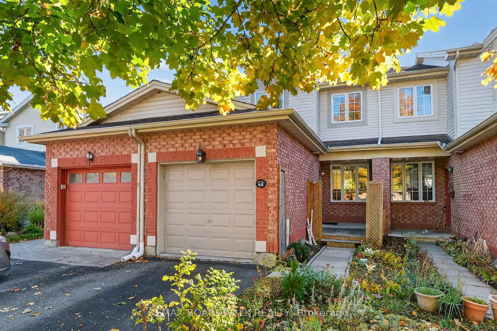 42-college-circle-ottawa-ontario-x13456768
