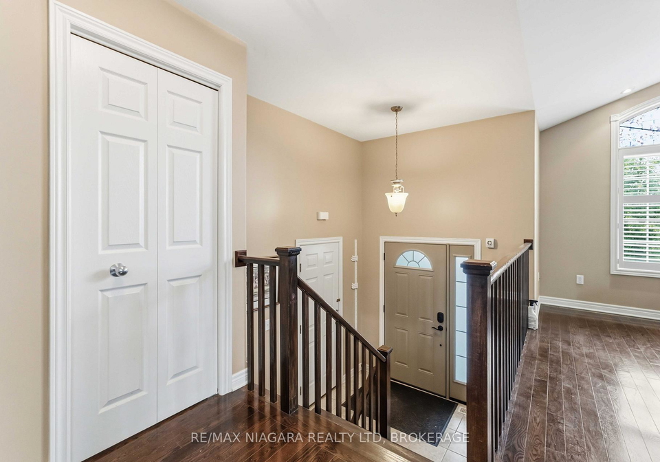 8340-racey-avenue-niagara-falls-ontario-x13456808
