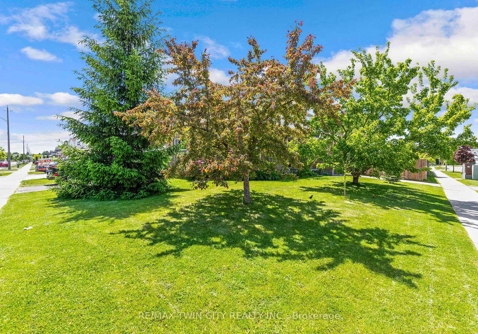 249-wilderness-drive-kitchener-ontario-x13457006