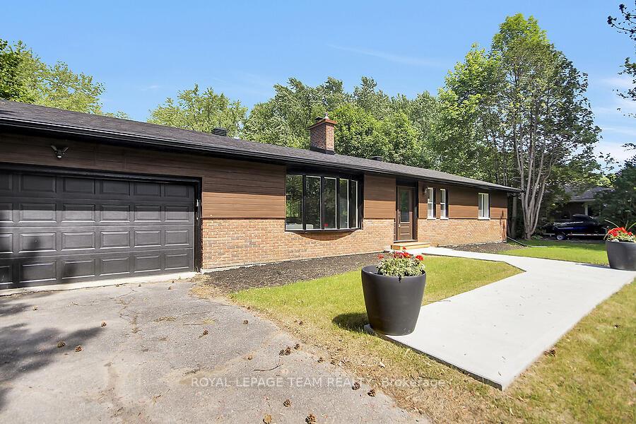 6636-marina-drive-ottawa-ontario-x13457022