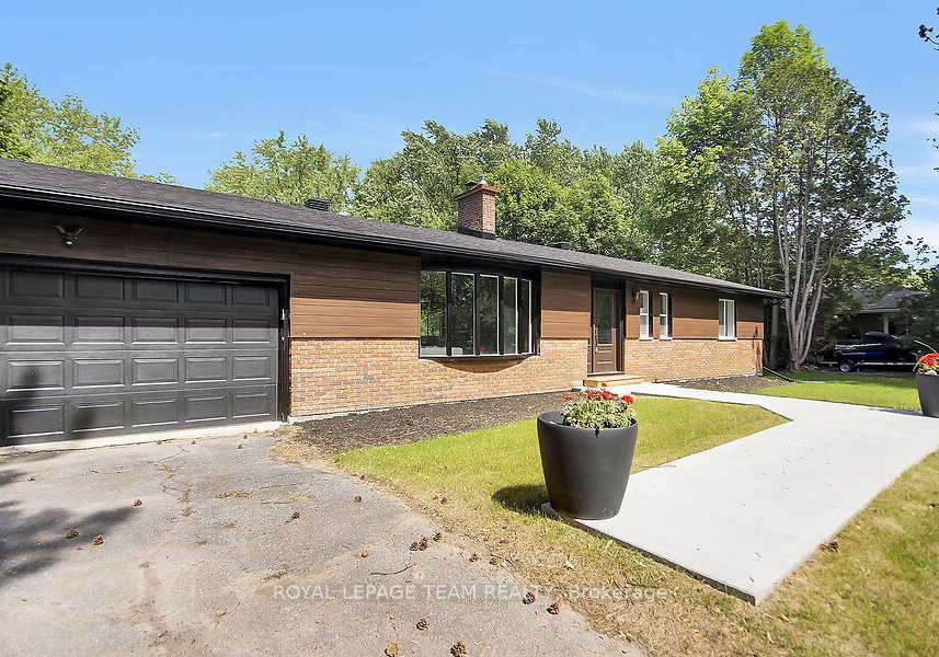 6636-marina-drive-ottawa-ontario-x13457022
