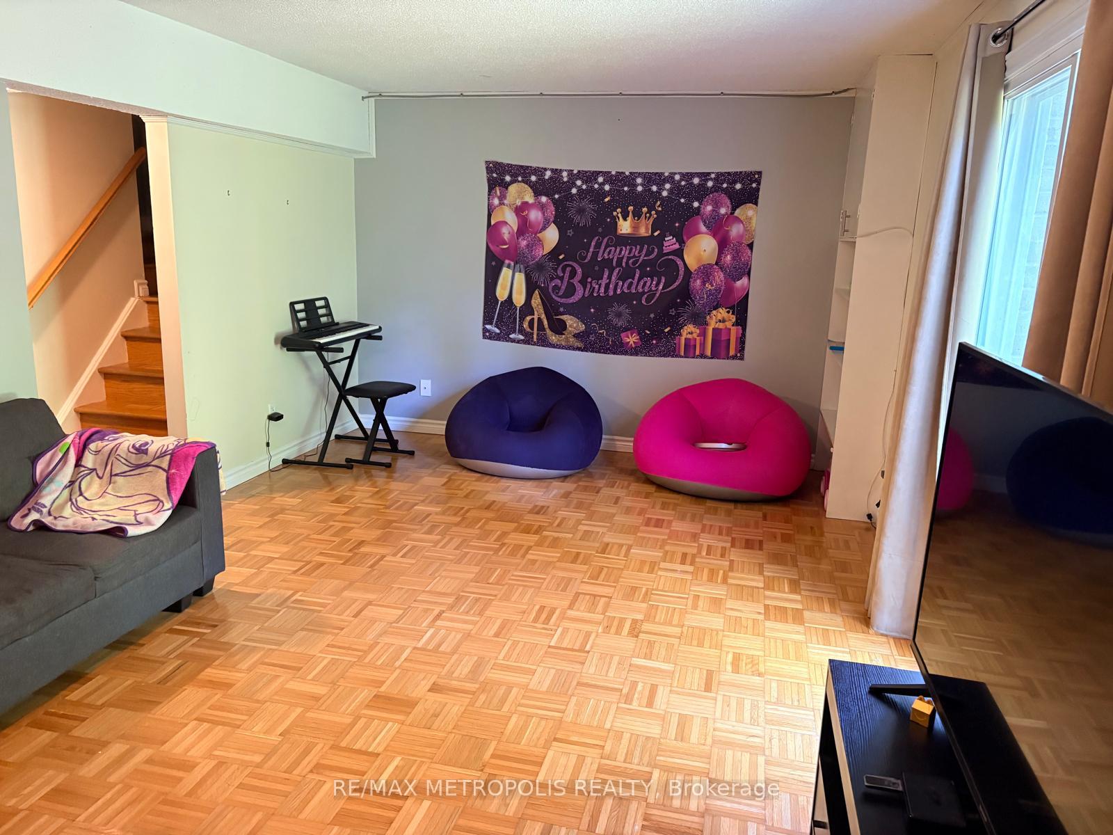 30-clarendon-crescent-london-south-ontario-x13457060