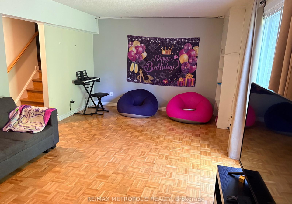 30-clarendon-crescent-london-south-ontario-x13457060