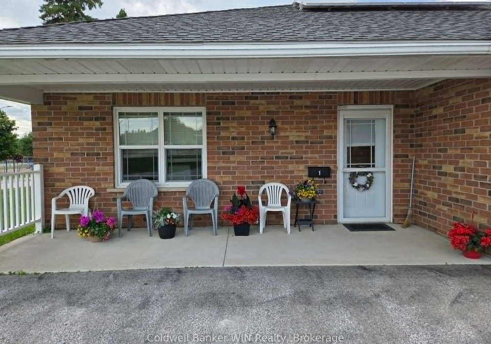 444-newfoundland-street-wellington-north-ontario-x13457068