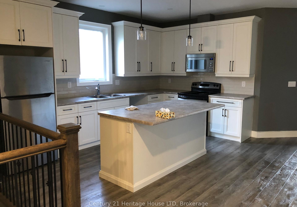 8439-willoughby-drive-w-niagara-falls-ontario-x13457092