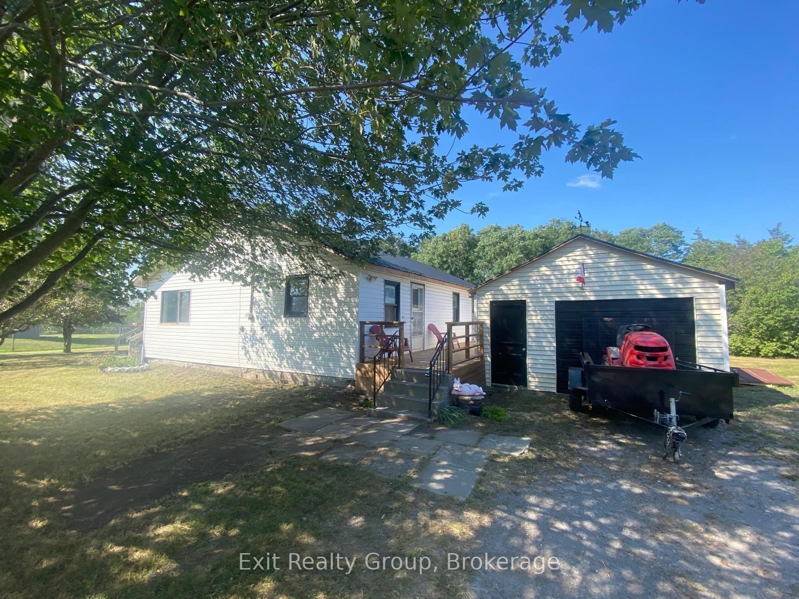 48-county-road-29-prince-edward-county-ontario-x13457108