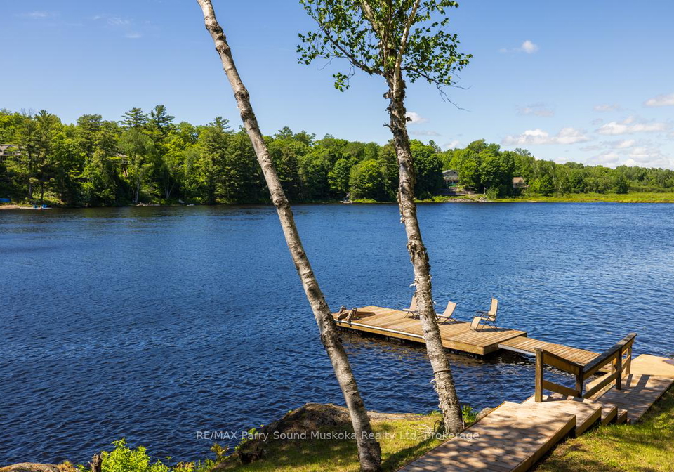 40-beaver-trail-mcdougall-ontario-x13457156