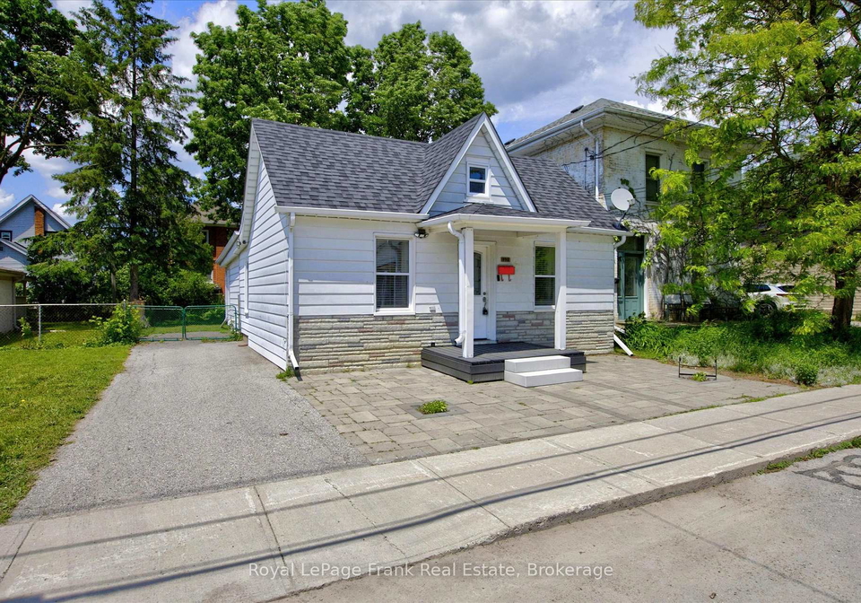 498-hopkins-avenue-peterborough-ontario-x13457262