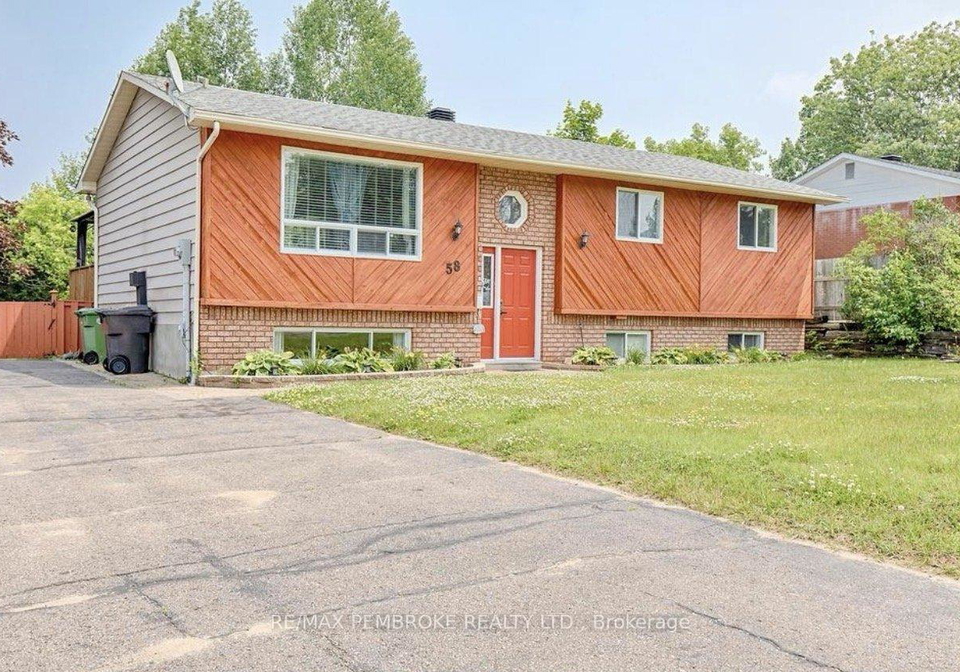 58-selkirk-street-petawawa-ontario-x13457502