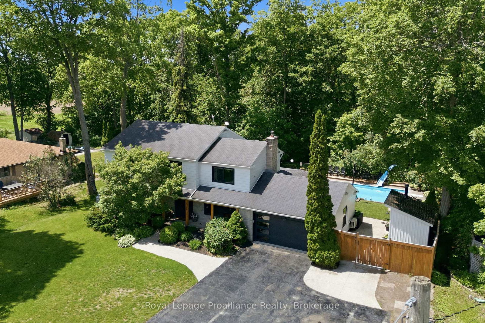 1353-wallbridge-loyalist-road-quinte-west-ontario-x13457504