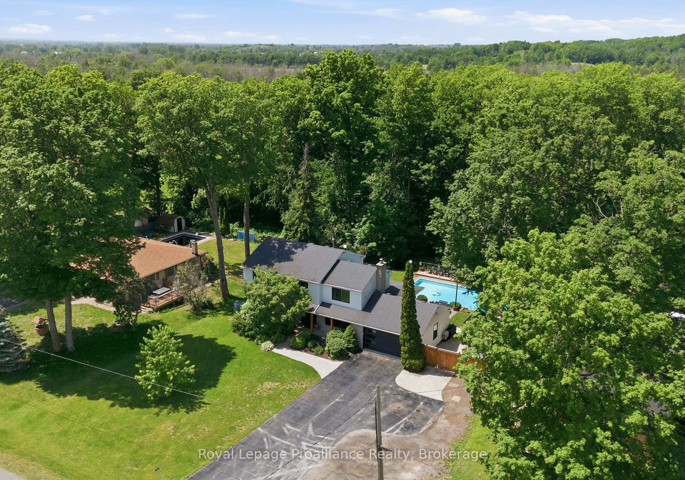 1353-wallbridge-loyalist-road-quinte-west-ontario-x13457504
