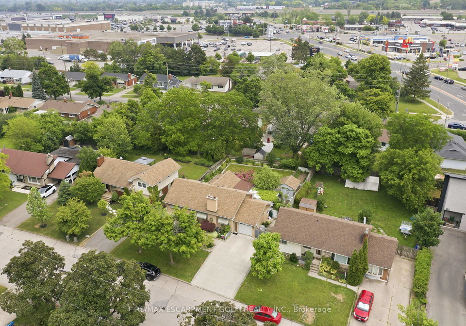 147-village-road-st-catharines-ontario-x13457514