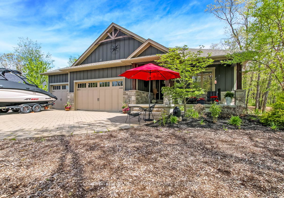 10151-pinery-bluffs-road-lambton-shores-ontario-x13457530