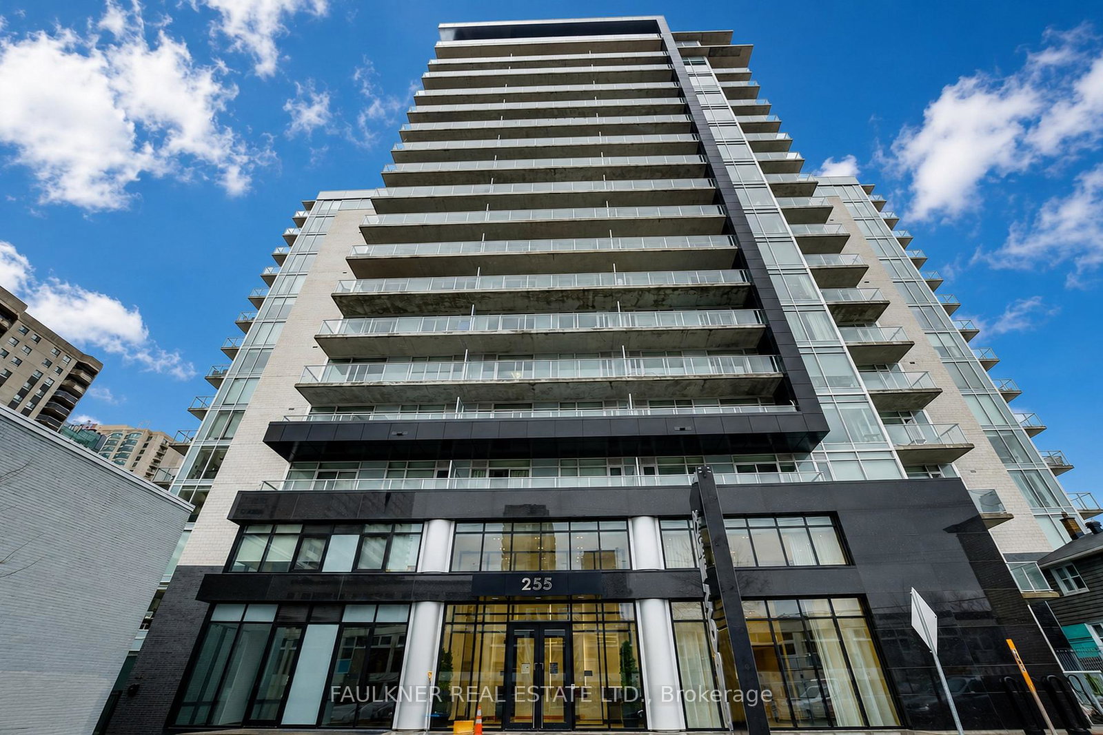 255-bay-street-ottawa-ontario-x13457794