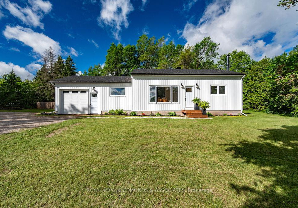 18115-highway-17-highway-whitewater-region-ontario-x13457838