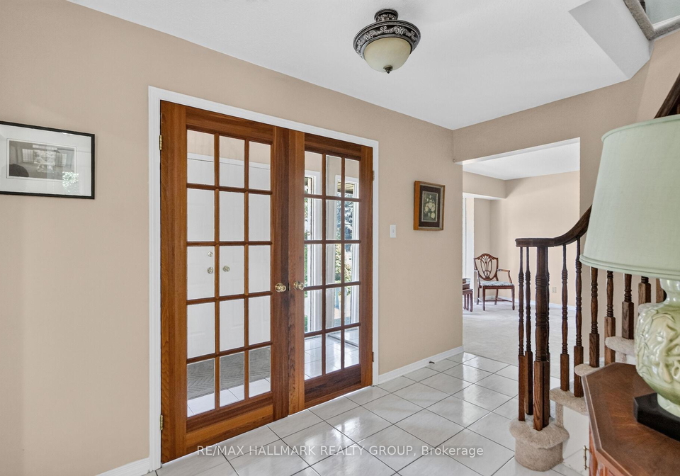 9-halldorson-crescent-kanata-ontario-x13457892