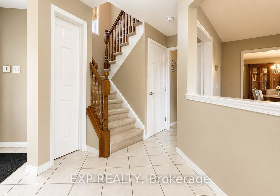 287-resurrection-drive-kitchener-ontario-x13457912