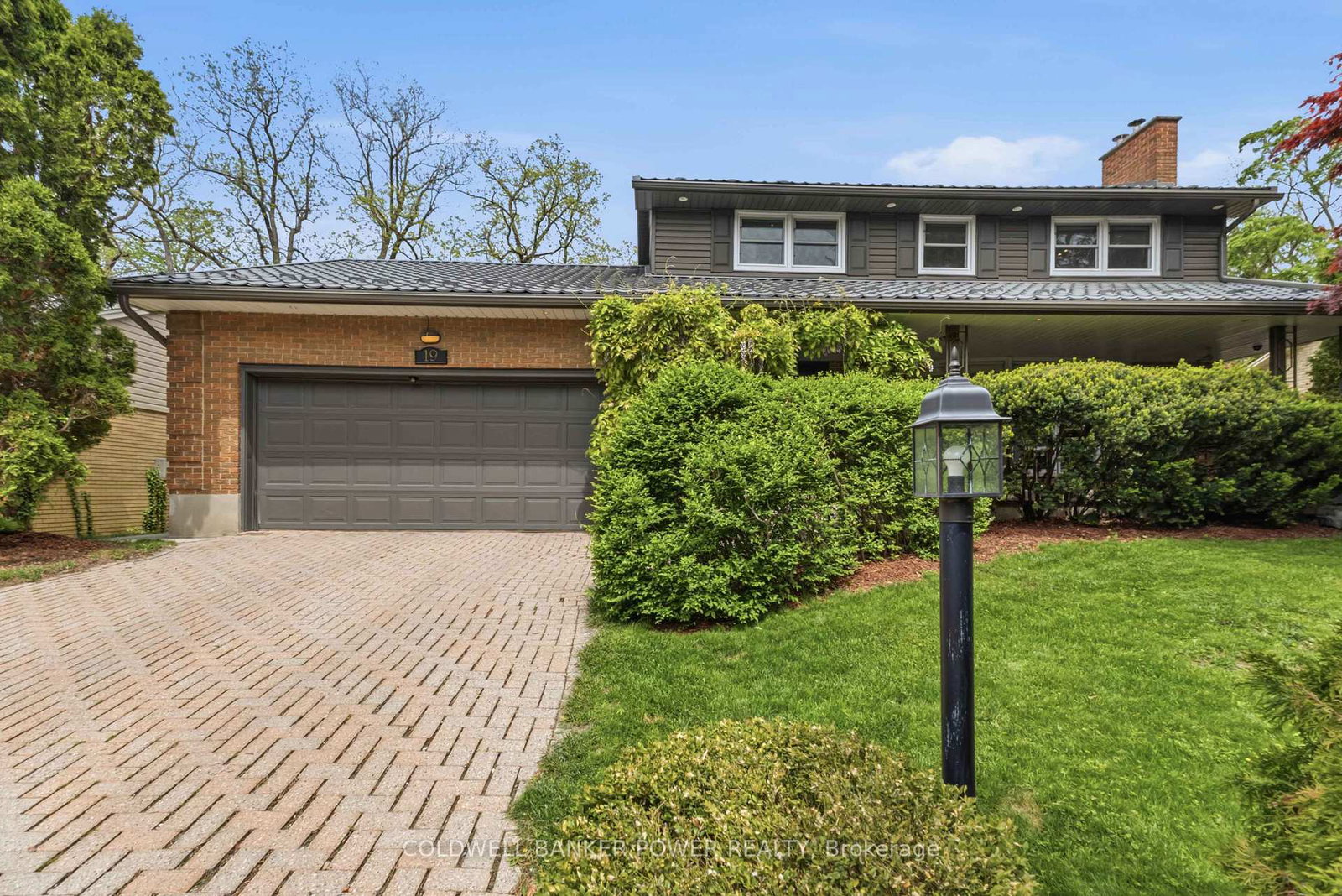 19-linksgate-road-london-north-ontario-x13457940