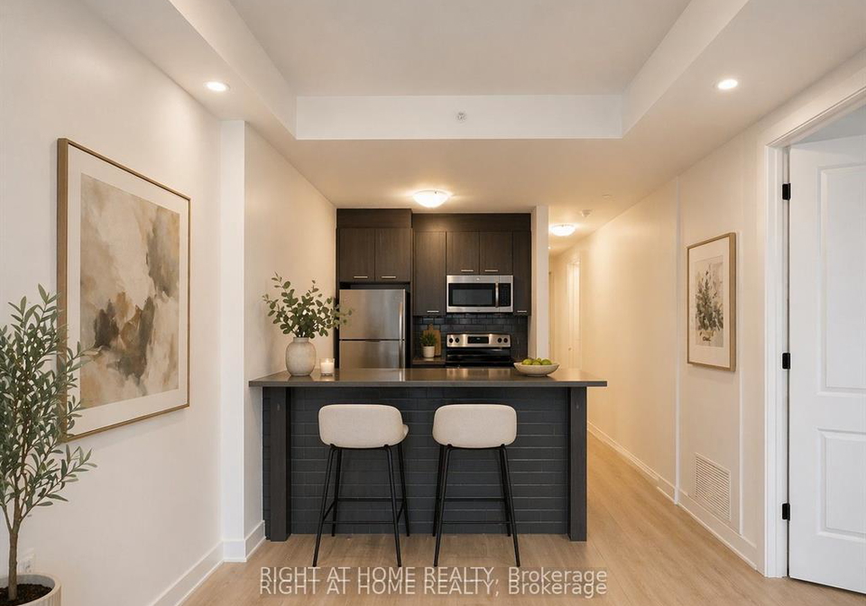 150-main-street-w-hamilton-ontario-x13458000
