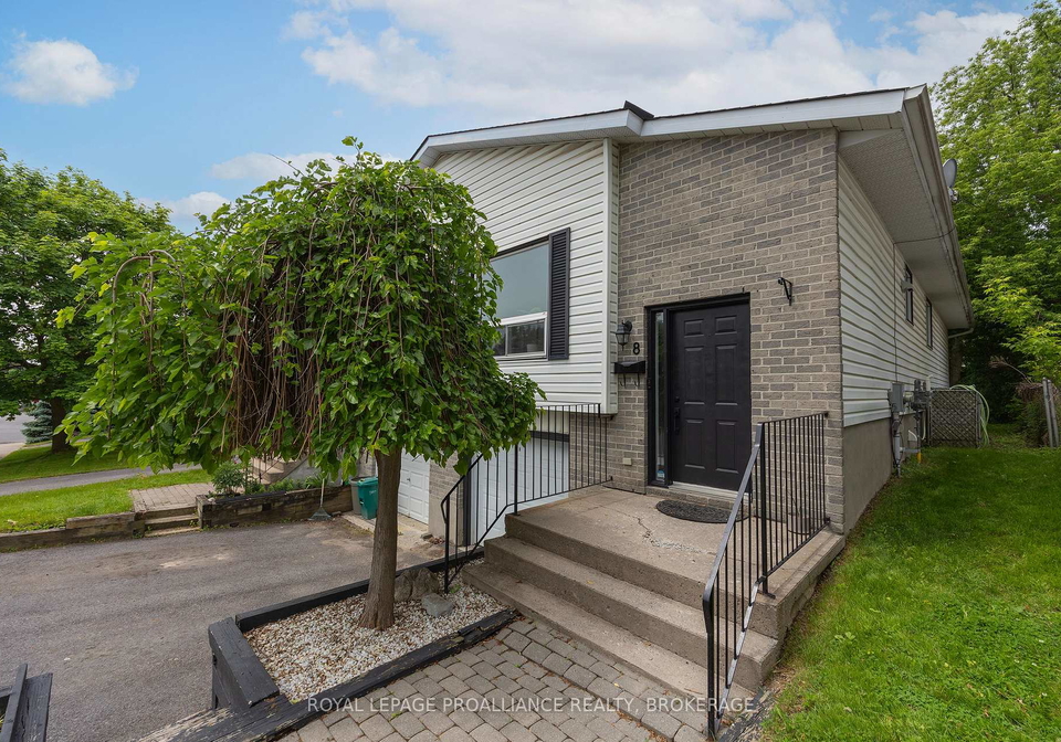 8-trillium-court-kingston-ontario-x13458020