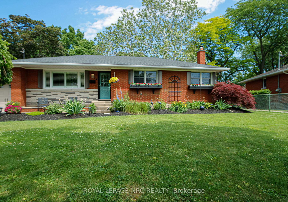 24-juliana-crescent-st-catharines-ontario-x13458070